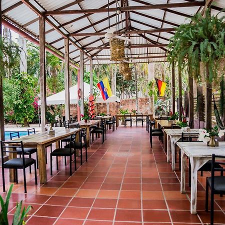 Hotel Restaurante Selva Negra Turbaco Екстериор снимка