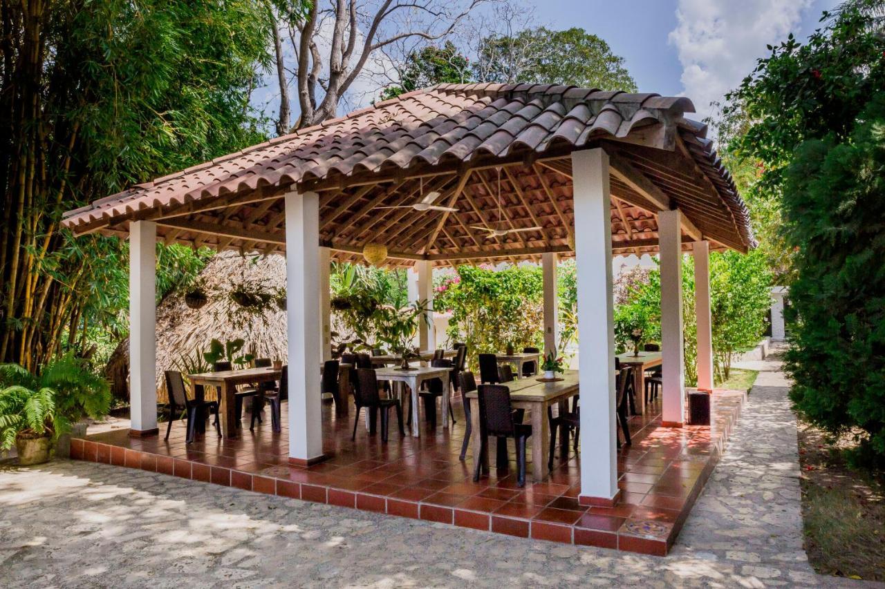 Hotel Restaurante Selva Negra Turbaco Екстериор снимка