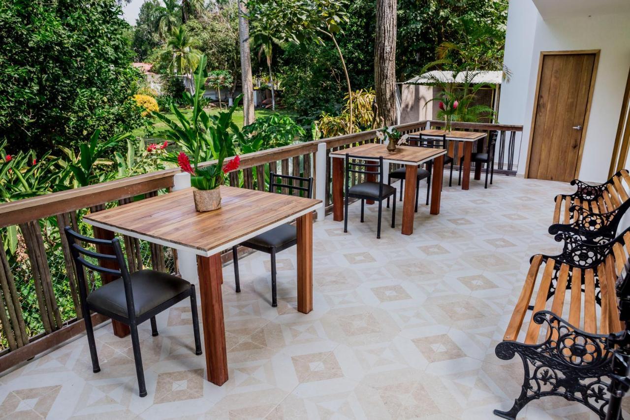 Hotel Restaurante Selva Negra Turbaco Екстериор снимка
